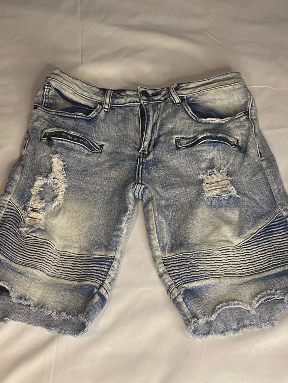 Rue21 Light Wash Distressed Jean Shorts